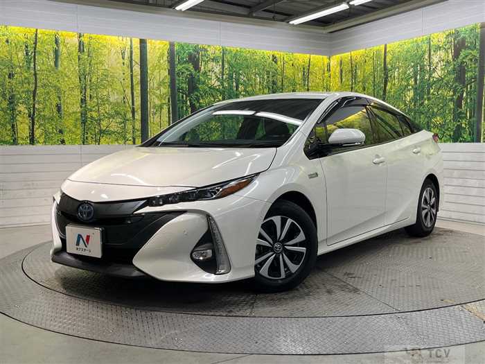 2020 Toyota Prius PHV