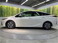 2020 Toyota Prius PHV