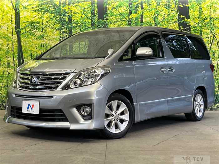 2013 Toyota Alphard