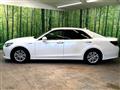 2013 Toyota Crown Hybrid