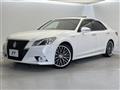 2013 Toyota Crown Hybrid