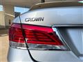 2013 Toyota Crown Hybrid