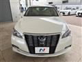 2016 Toyota Crown Hybrid