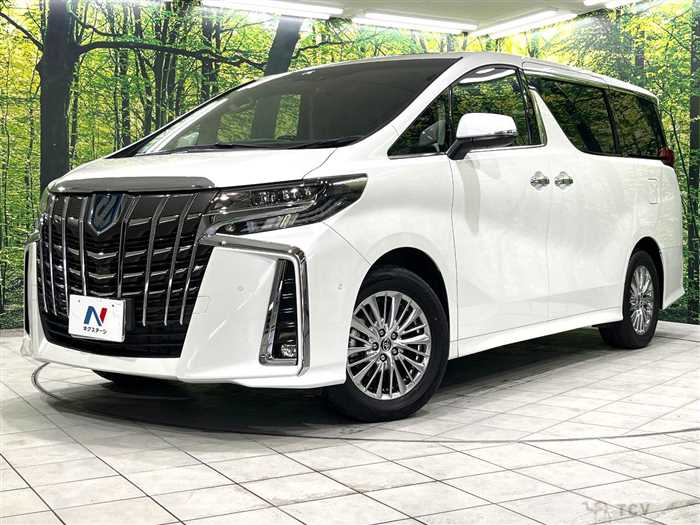 2022 Toyota Alphard Hybrid
