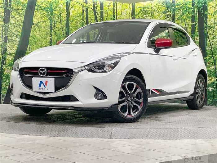 2015 Mazda Demio