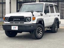 2025 Toyota Landcruiser 70