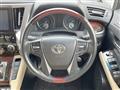 2015 Toyota Alphard