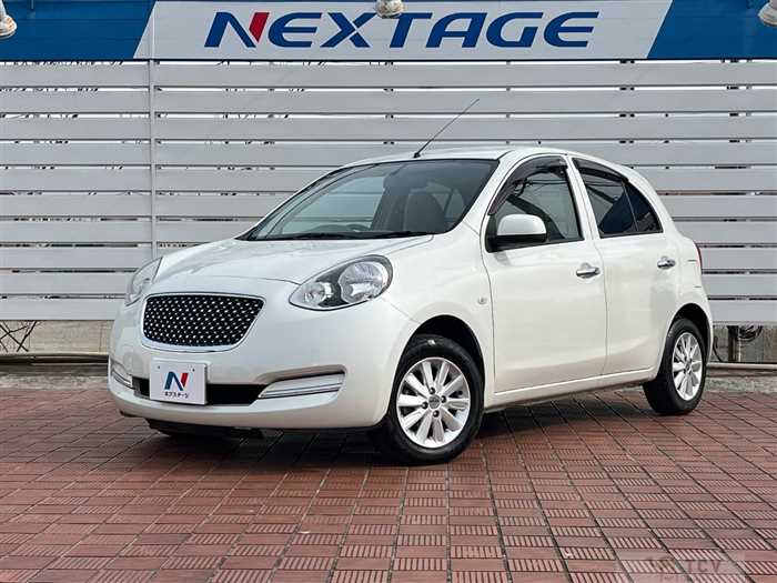 2017 Nissan March