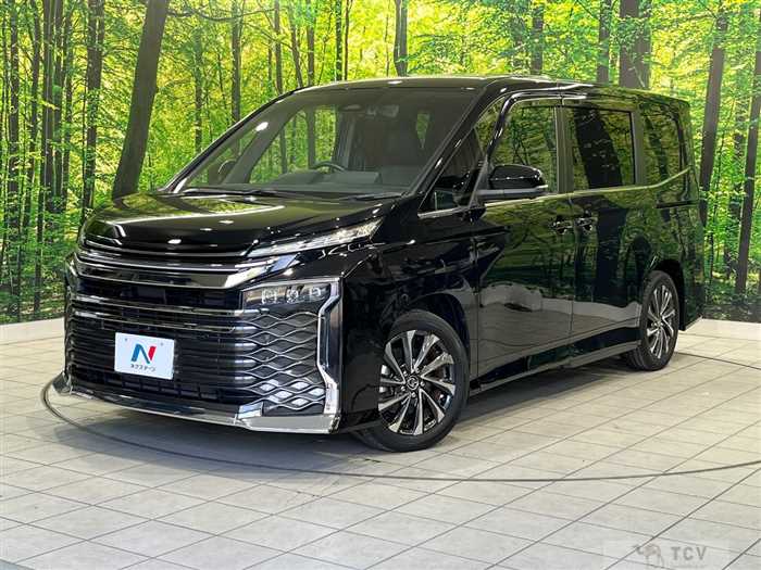 2023 Toyota Voxy