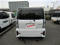 2022 Daihatsu Tanto