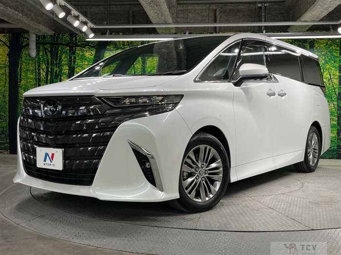 2023 Toyota Alphard Hybrid