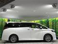 2024 Toyota Alphard Hybrid