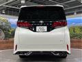 2024 Toyota Alphard Hybrid
