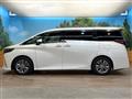 2025 Toyota Alphard Hybrid