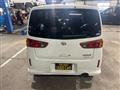 2004 Daihatsu MAX