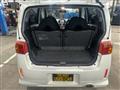 2004 Daihatsu MAX