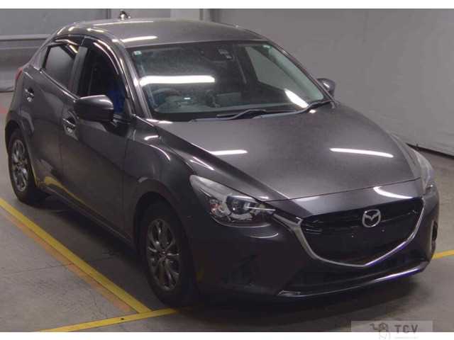 2017 Mazda Demio