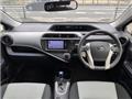 2013 Toyota AQUA