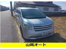 2008 Toyota Noah
