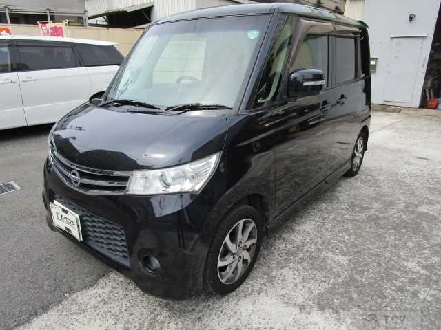 2013 Nissan ROOX