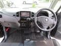 2013 Nissan ROOX
