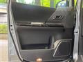 2013 Toyota Alphard