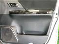 2013 Toyota Alphard