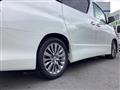 2014 Toyota Alphard