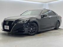 2016 Toyota Crown