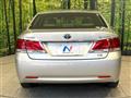 2013 Toyota Crown Hybrid