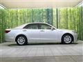 2014 Toyota Crown Hybrid