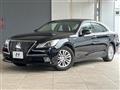 2015 Toyota Crown Hybrid