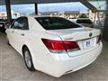 2015 Toyota Crown Hybrid