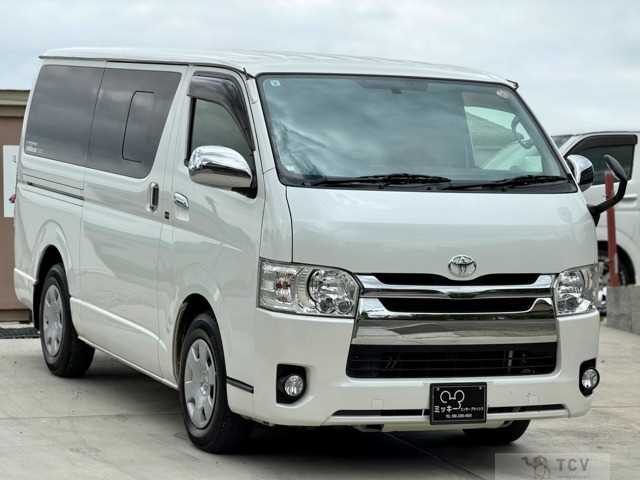2015 Toyota Hiace Van
