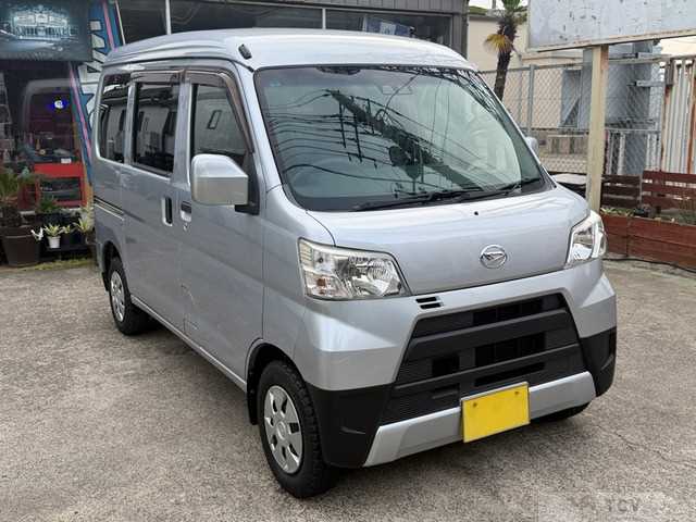 2018 Daihatsu Hijet Cargo