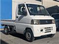 2004 Nissan Clipper Truck