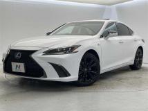 2022 Lexus ES