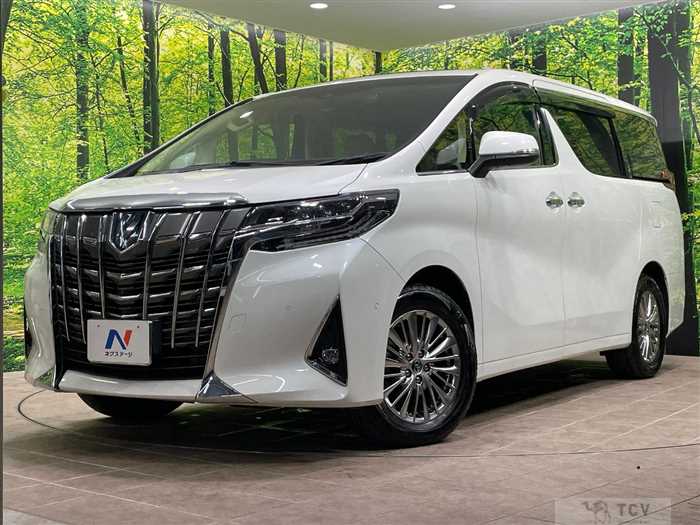 2022 Toyota Alphard Hybrid
