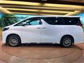 2023 Toyota Alphard Hybrid