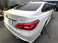 2018 Toyota Crown Hybrid