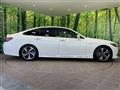 2018 Toyota Crown Hybrid