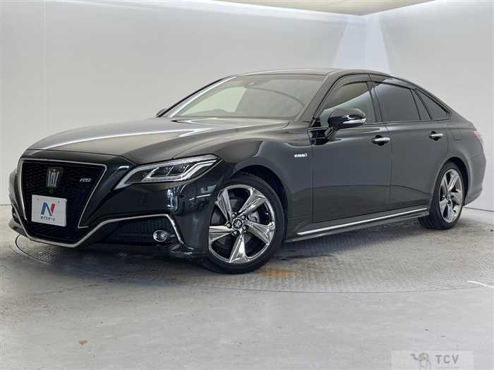 2018 Toyota Crown Hybrid