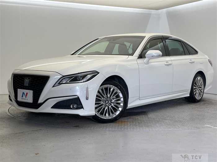 2020 Toyota Crown Hybrid