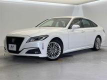 2020 Toyota Crown Hybrid