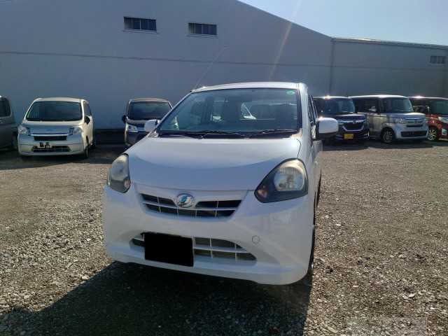 2011 Daihatsu Mira