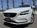 2018 Volvo V40