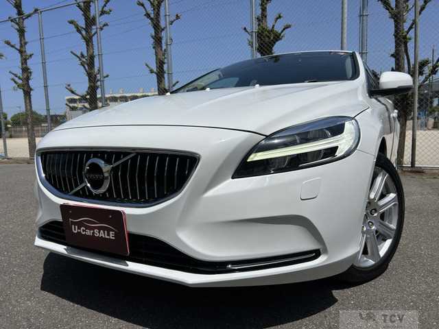 2018 Volvo V40