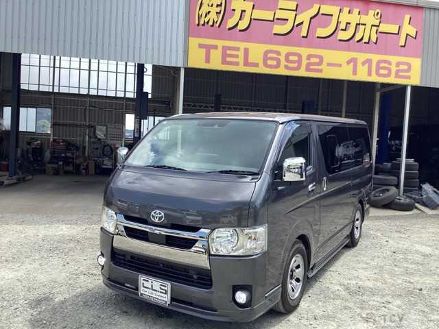 2020 Toyota Hiace Van