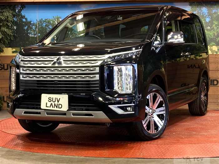 2024 Mitsubishi Delica D5