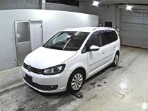 2012 Volkswagen Golf Touran